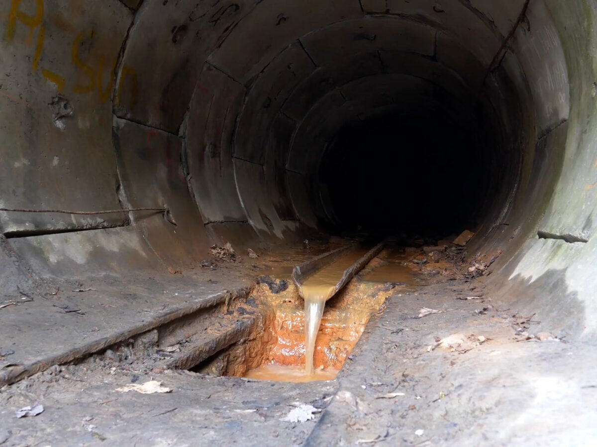 Smart Sewers and Sunken Aircraft – Episode 2301